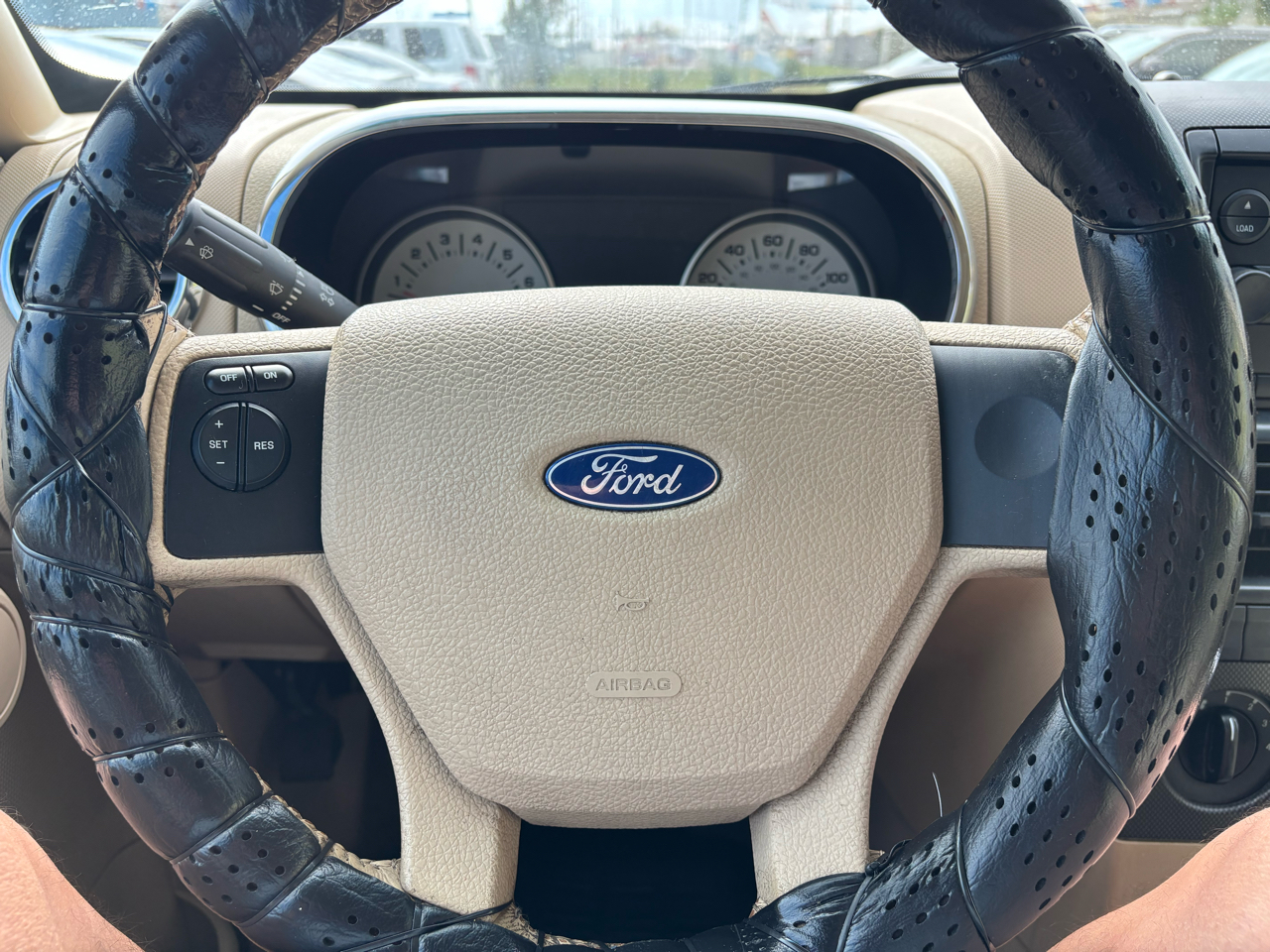 Ford Explorer Sport Trac Limited 4.6L 2WD 2007