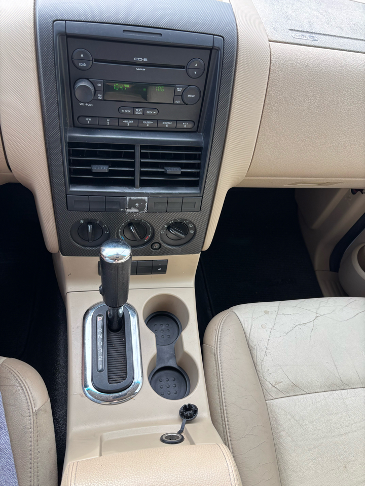 Ford Explorer Sport Trac Limited 4.6L 2WD 2007