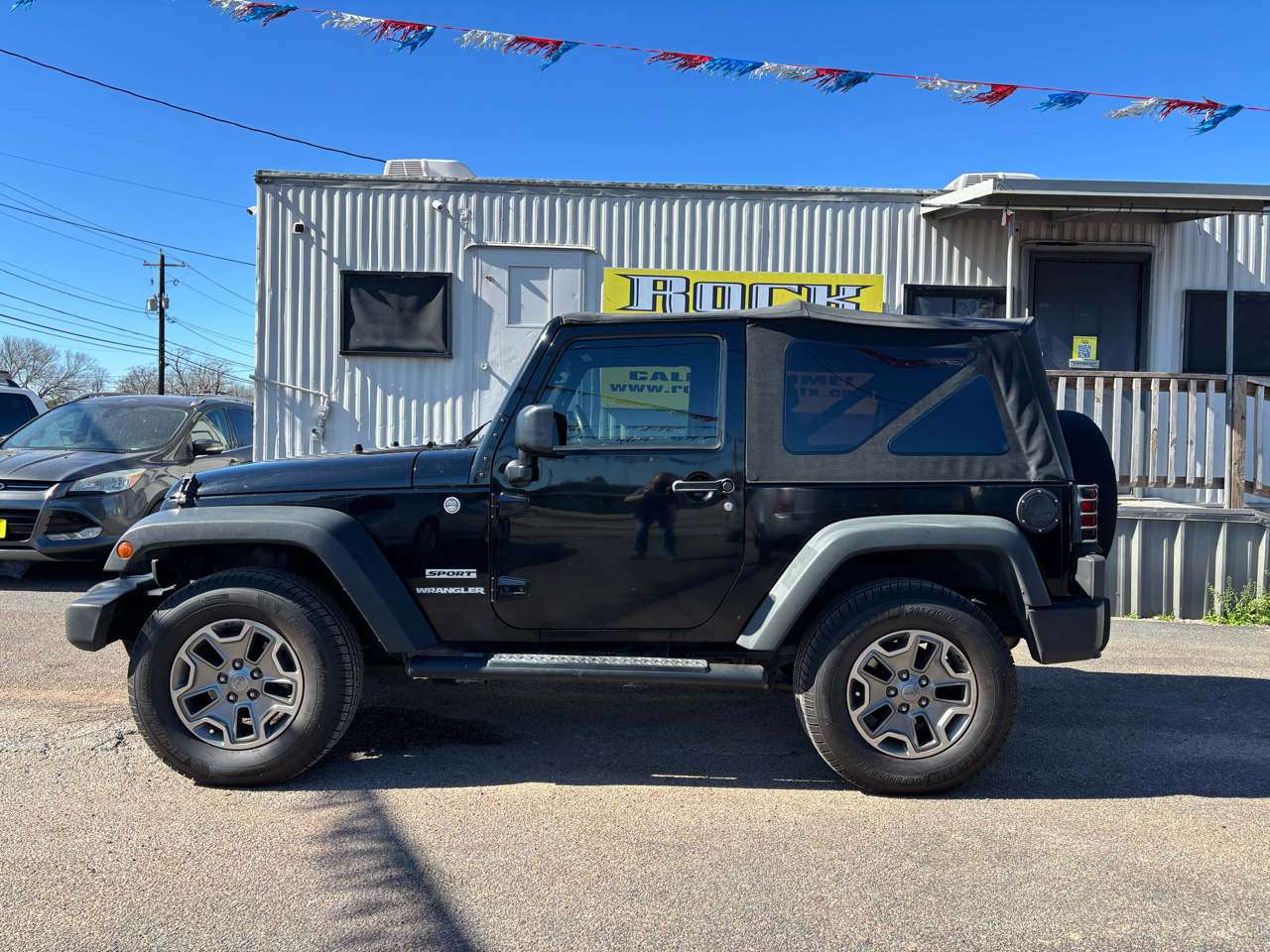 Jeep Wrangler 4WD 2dr Sport 2013
