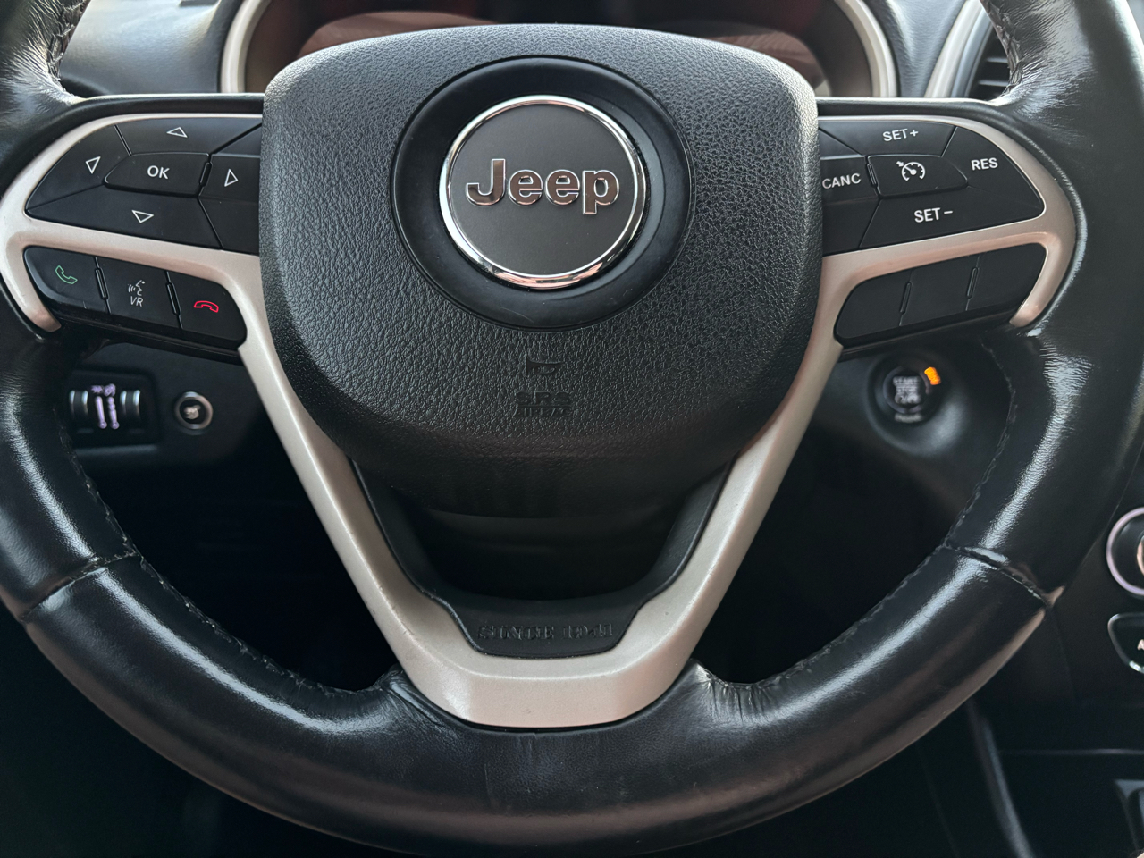 Jeep Cherokee FWD 4dr Latitude Altitude 2016