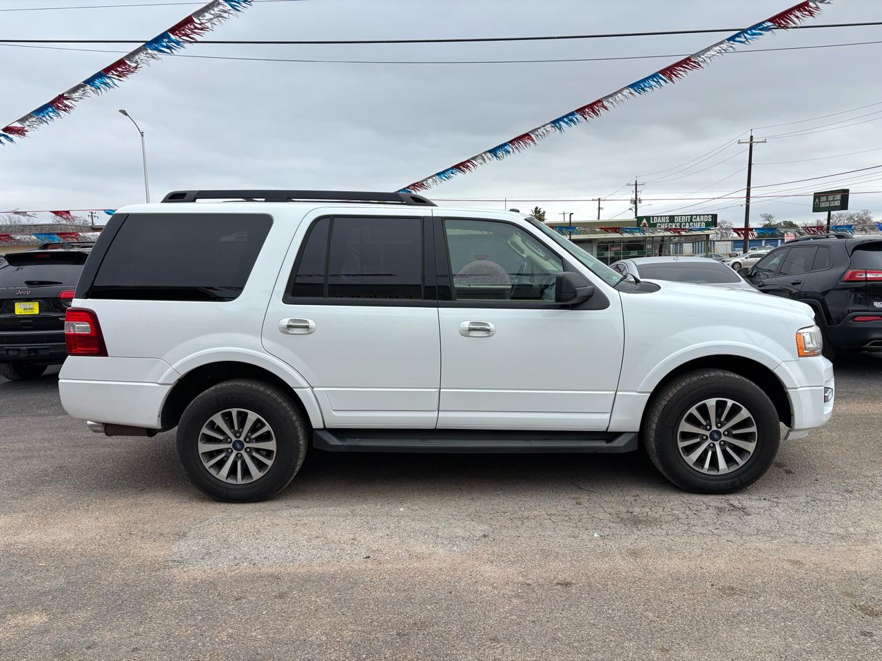 Ford Expedition XLT 4x2 2017
