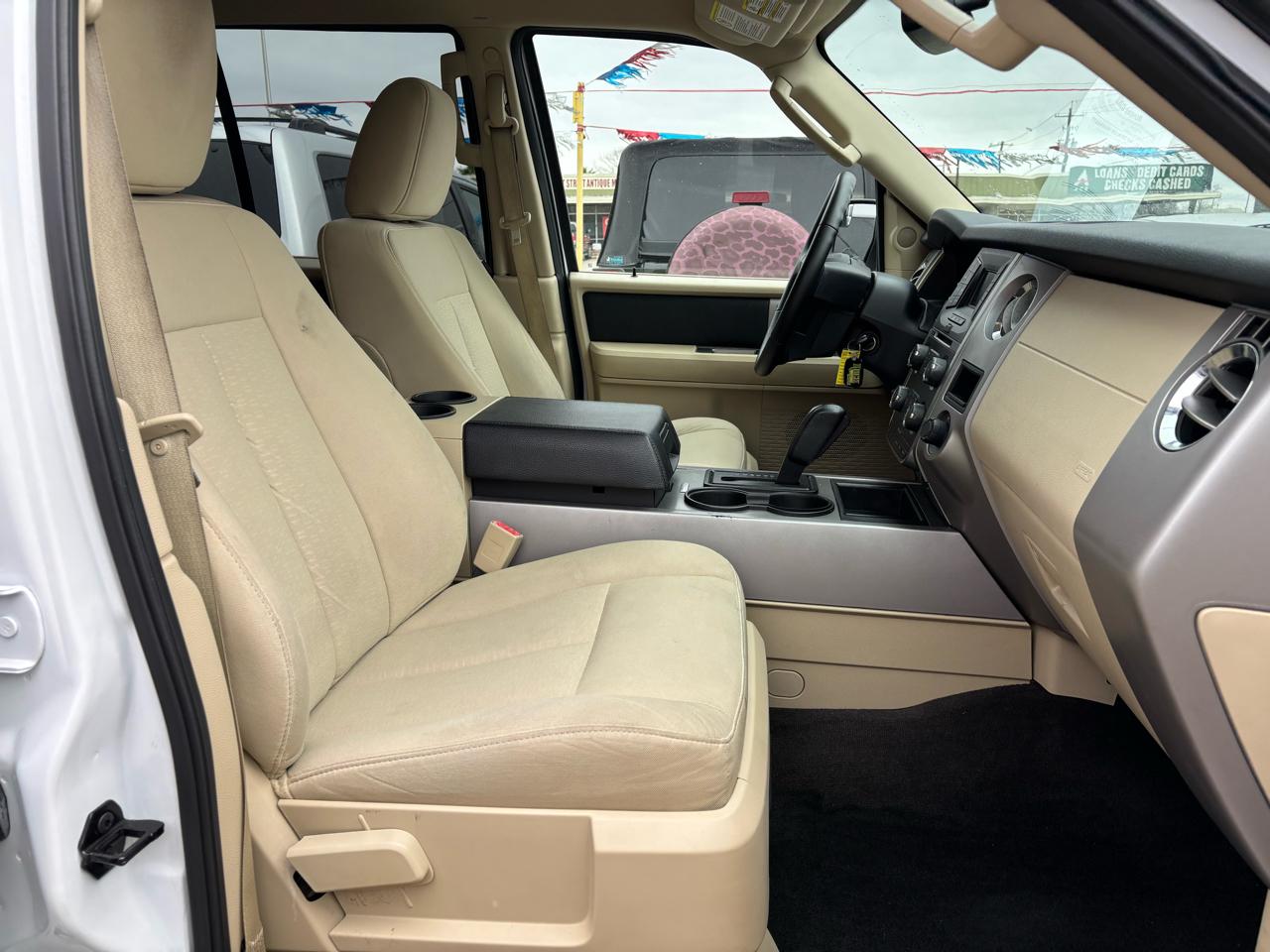 Ford Expedition XLT 4x2 2017