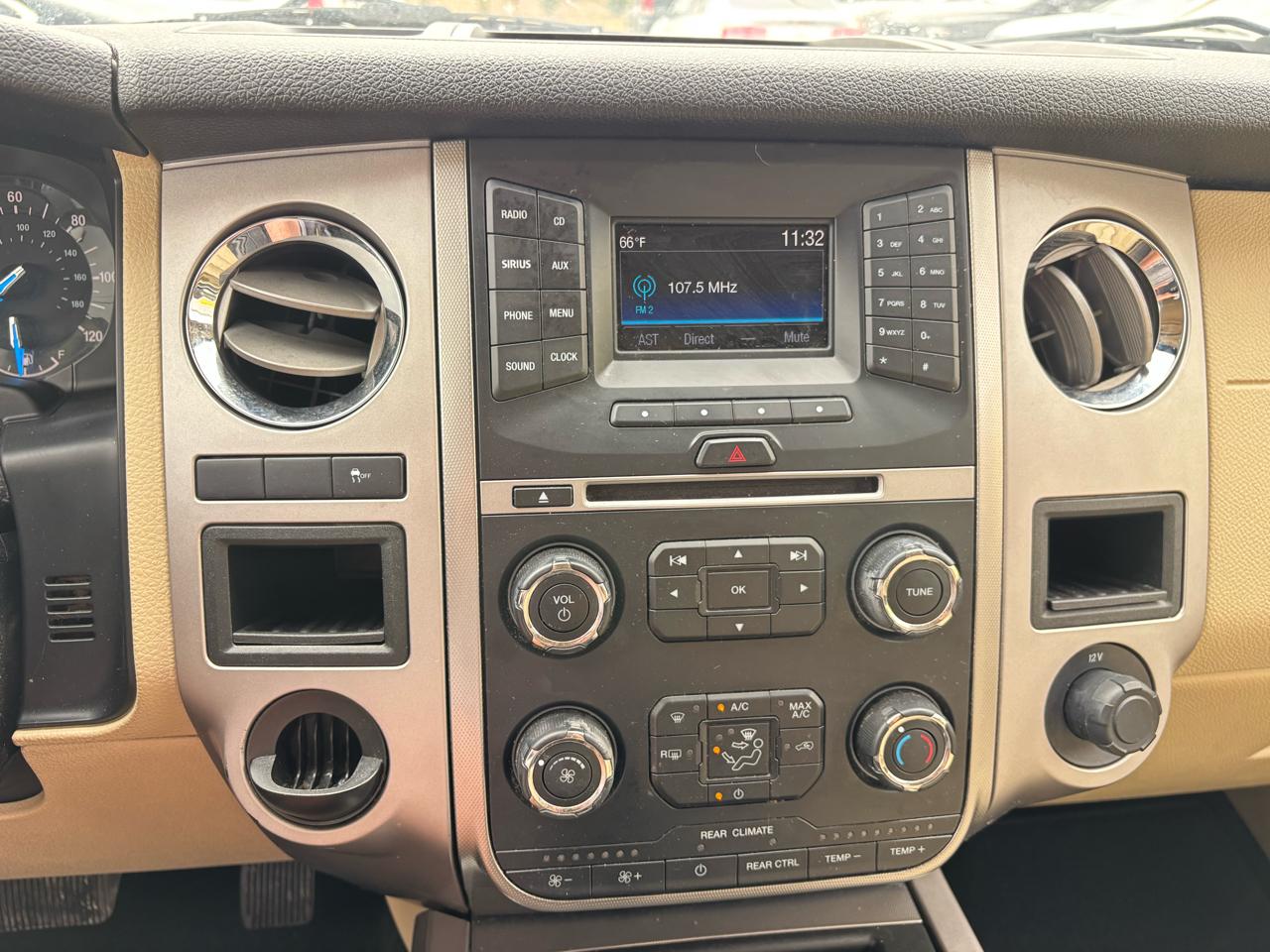 Ford Expedition XLT 4x2 2017