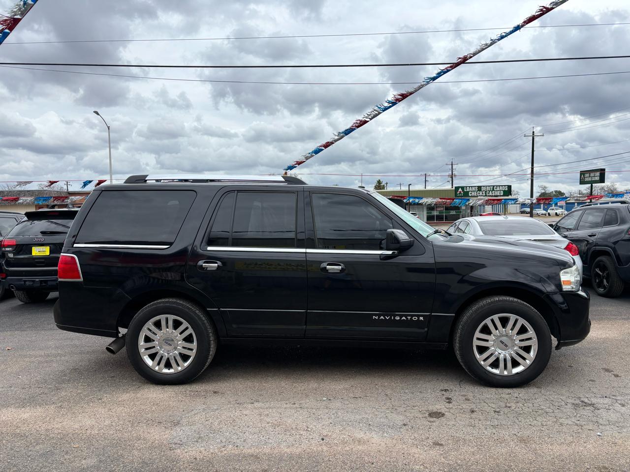 Lincoln Navigator 2WD 4dr 2014