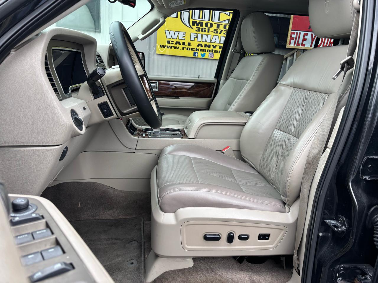 Lincoln Navigator 2WD 4dr 2014