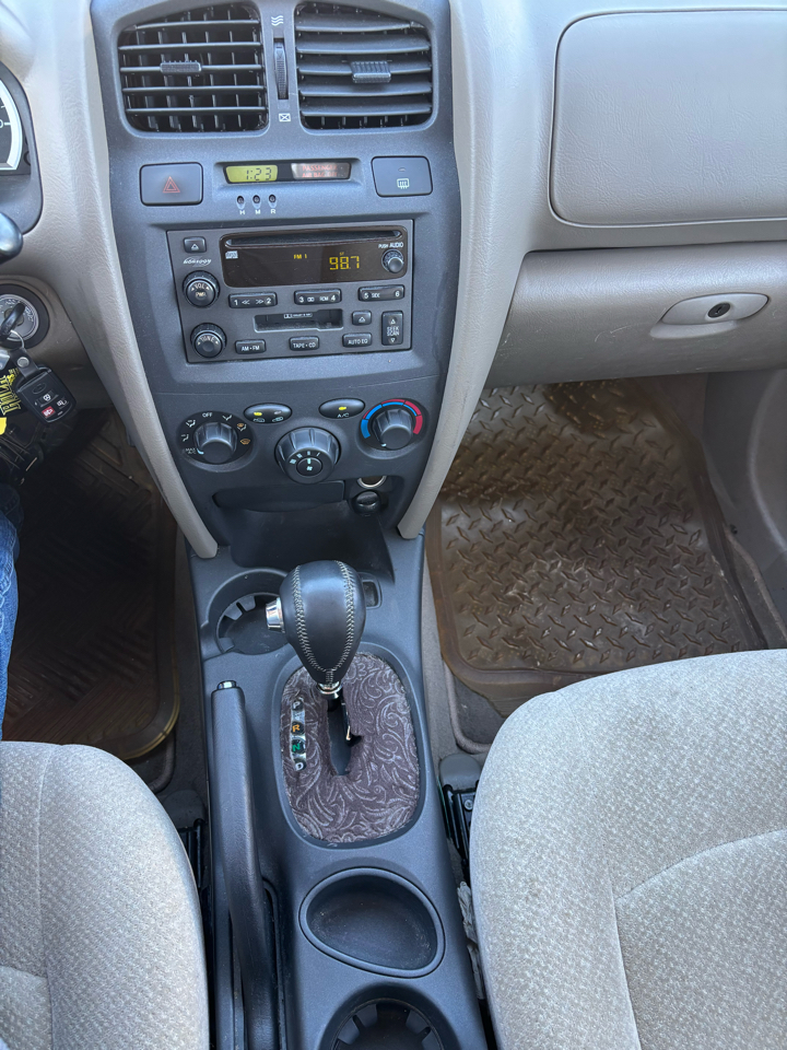 Hyundai Santa Fe 4dr GLS FWD 2.7L Auto 2005