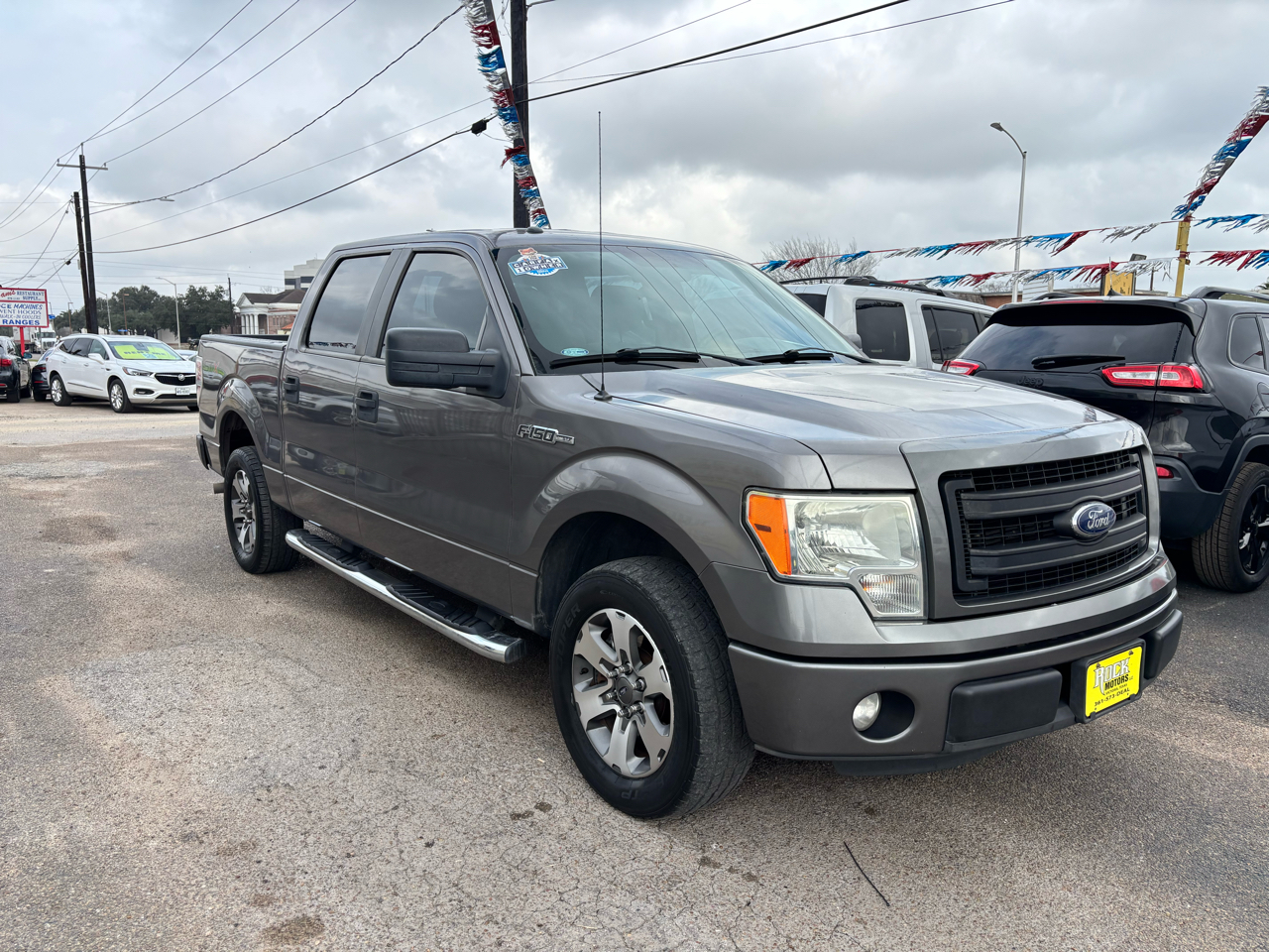 Ford F-150 2WD SuperCrew 145" STX 2014