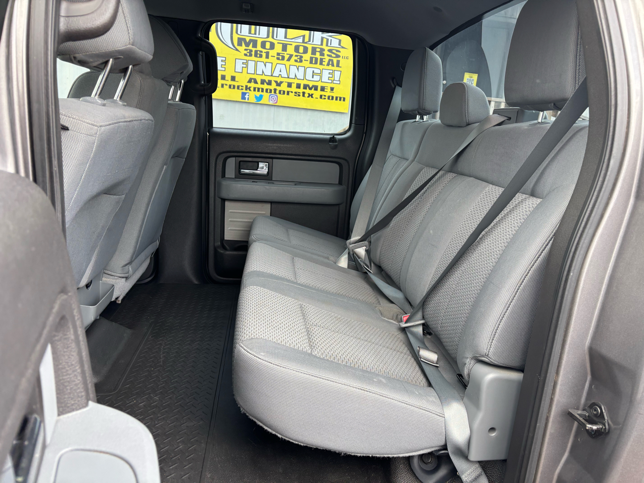 Ford F-150 2WD SuperCrew 145" STX 2014