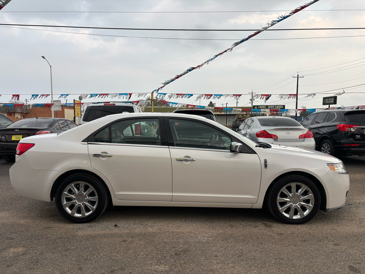 Lincoln MKZ 4dr Sdn FWD 2010