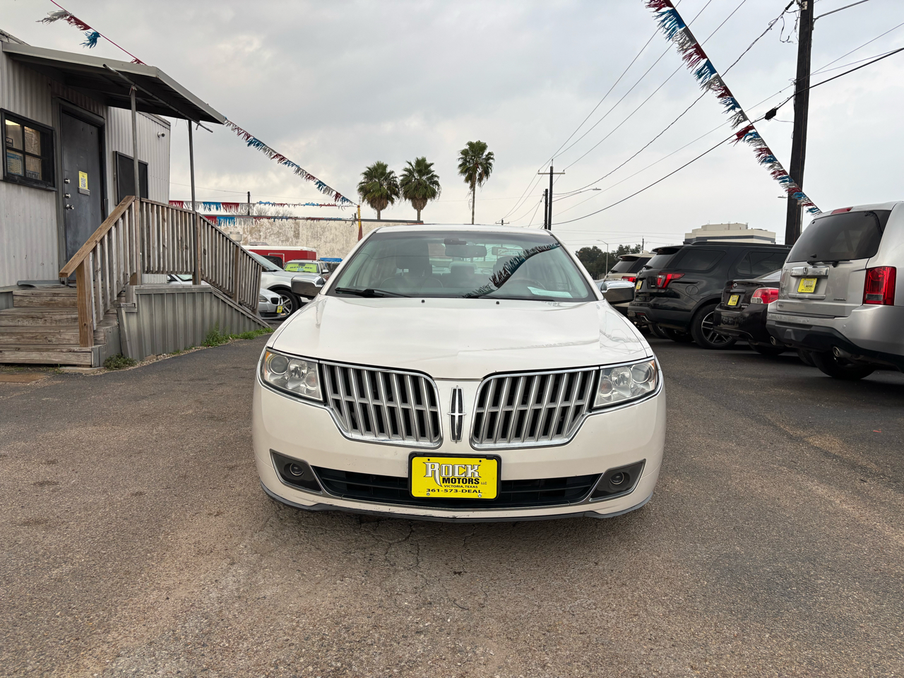 Lincoln MKZ 4dr Sdn FWD 2010