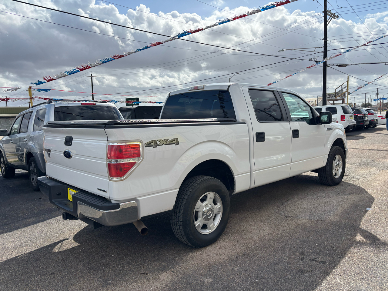 Ford F-150 4WD SuperCrew 145" XLT 2013