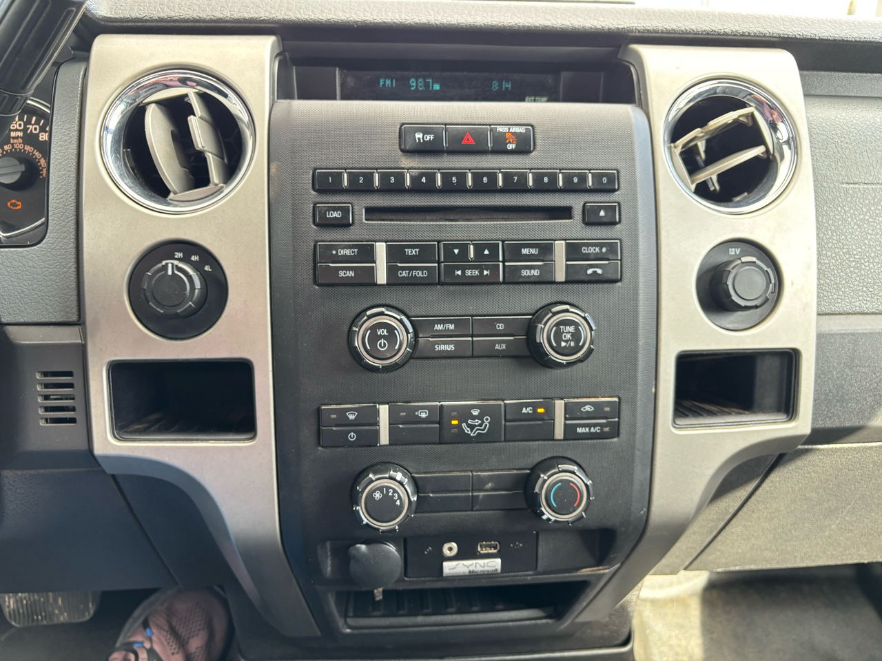 Ford F-150 4WD SuperCrew 145" XLT 2013