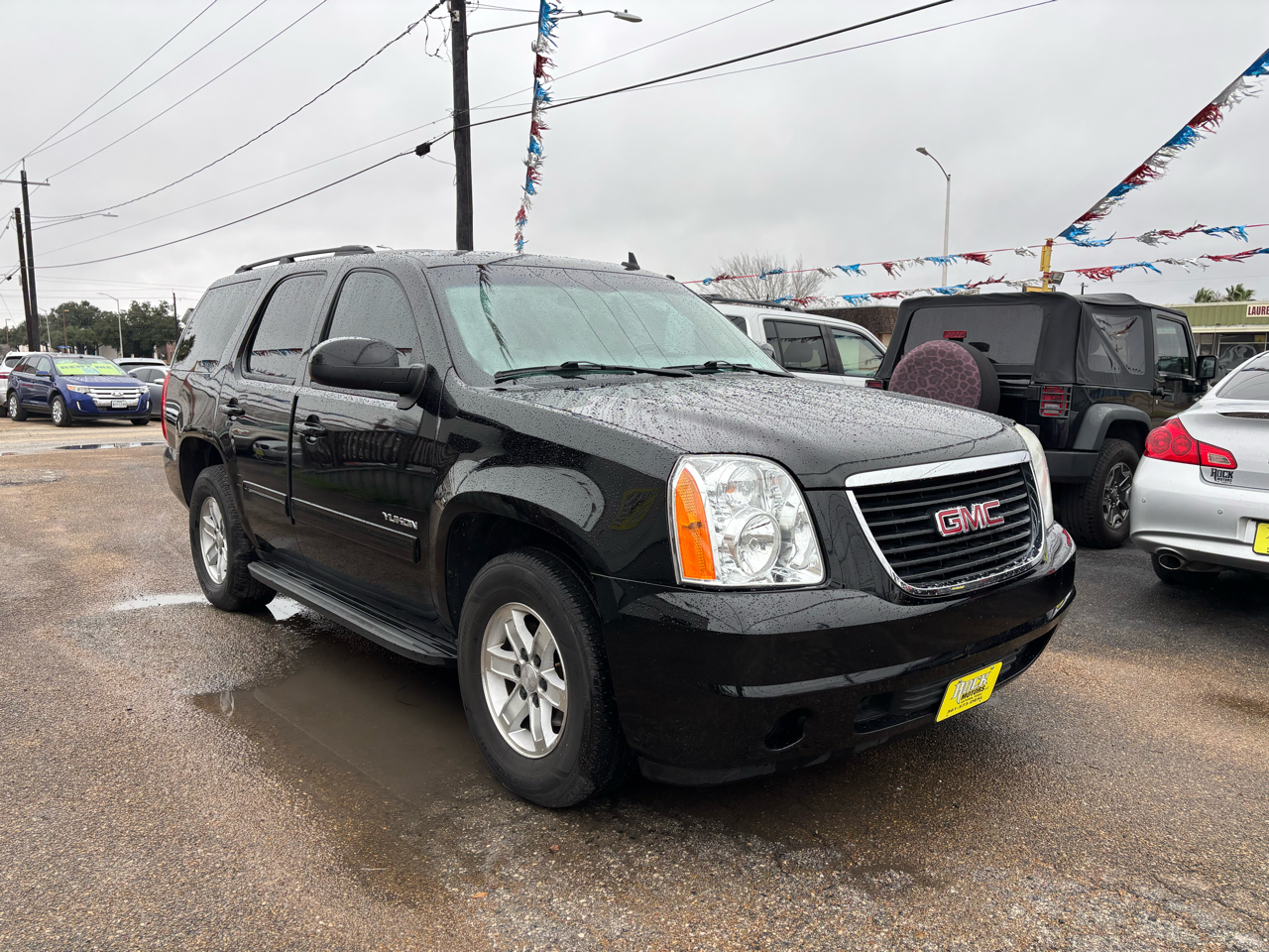 GMC Yukon 2WD 4dr 1500 SLE 2010