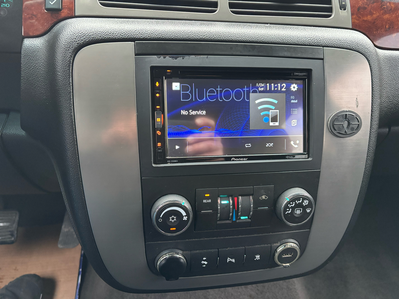 GMC Yukon 2WD 4dr 1500 SLE 2010