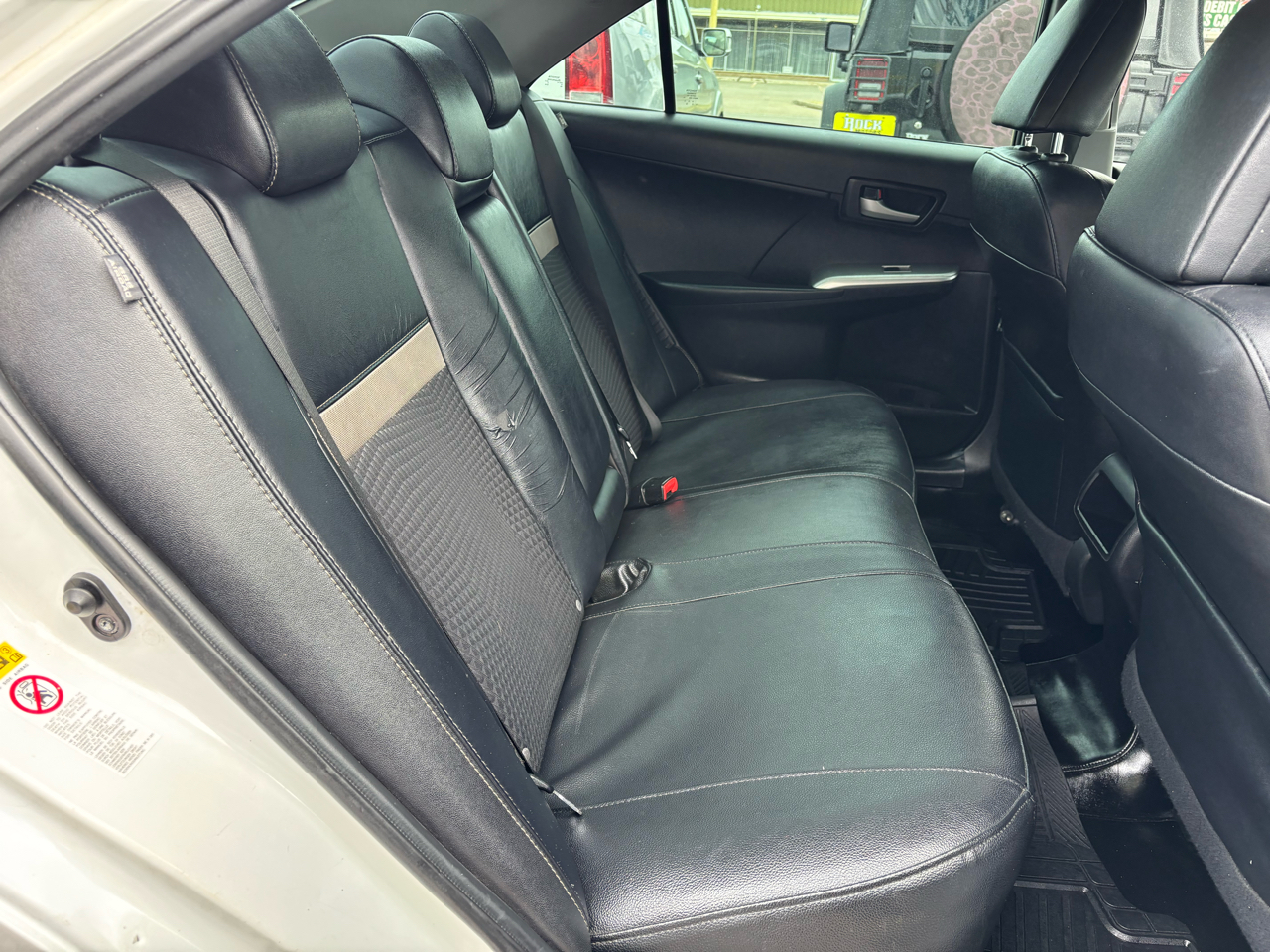 Toyota Camry Hybrid 2014.5 4dr Sdn SE Limited Edition (Natl) 2014