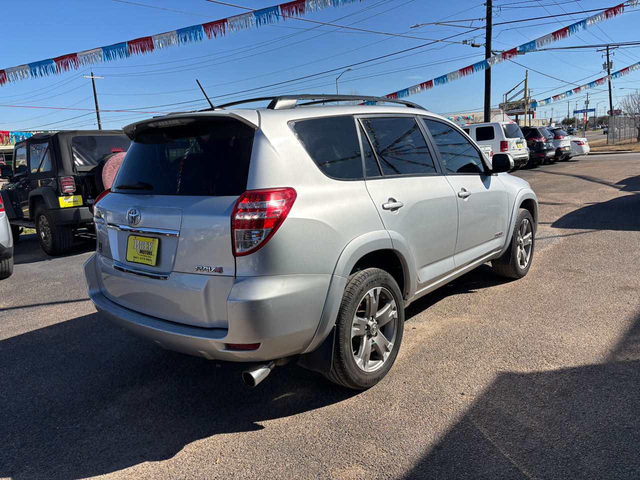 Toyota RAV4 FWD 4dr I4 Sport (Natl) 2012