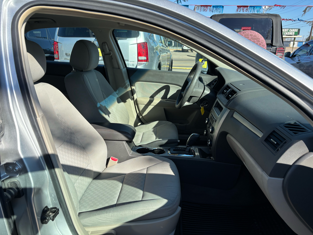 Ford Fusion 4dr Sdn SE FWD 2012