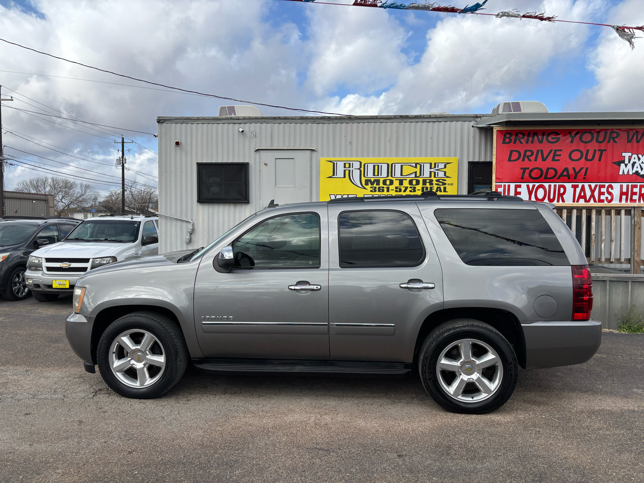 Chevrolet Tahoe 2WD 4dr 1500 LTZ 2009