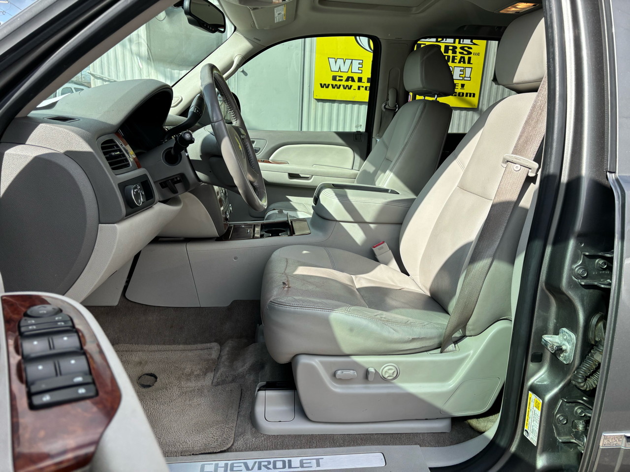 Chevrolet Tahoe 2WD 4dr 1500 LTZ 2009