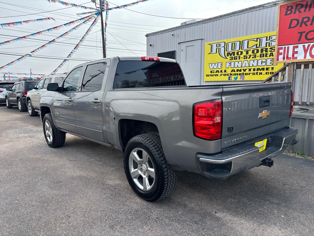 Chevrolet Silverado 1500 2WD Crew Cab 143.5" LT 2017