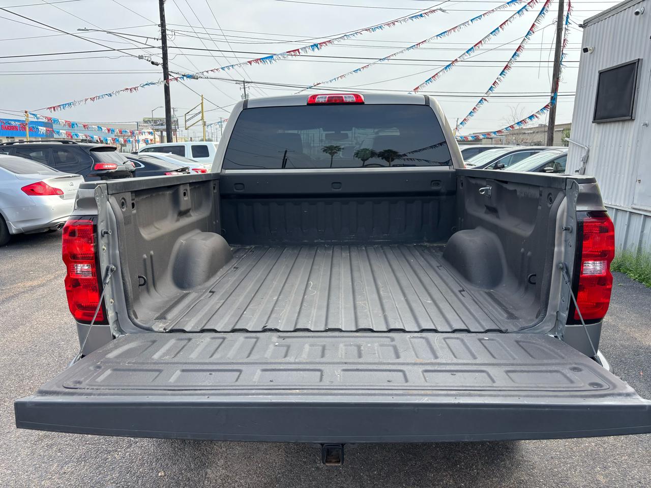 Chevrolet Silverado 1500 2WD Crew Cab 143.5" LT 2017