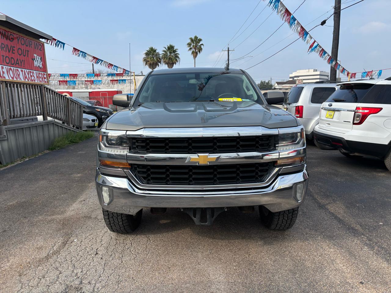 Chevrolet Silverado 1500 2WD Crew Cab 143.5" LT 2017