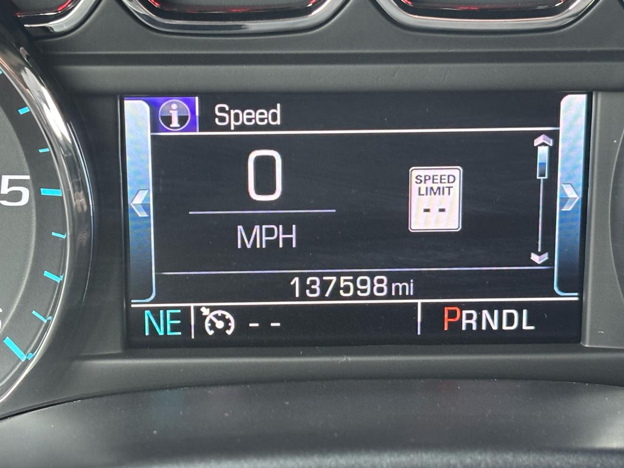 Chevrolet Silverado 1500 2WD Crew Cab 143.5" LT 2017