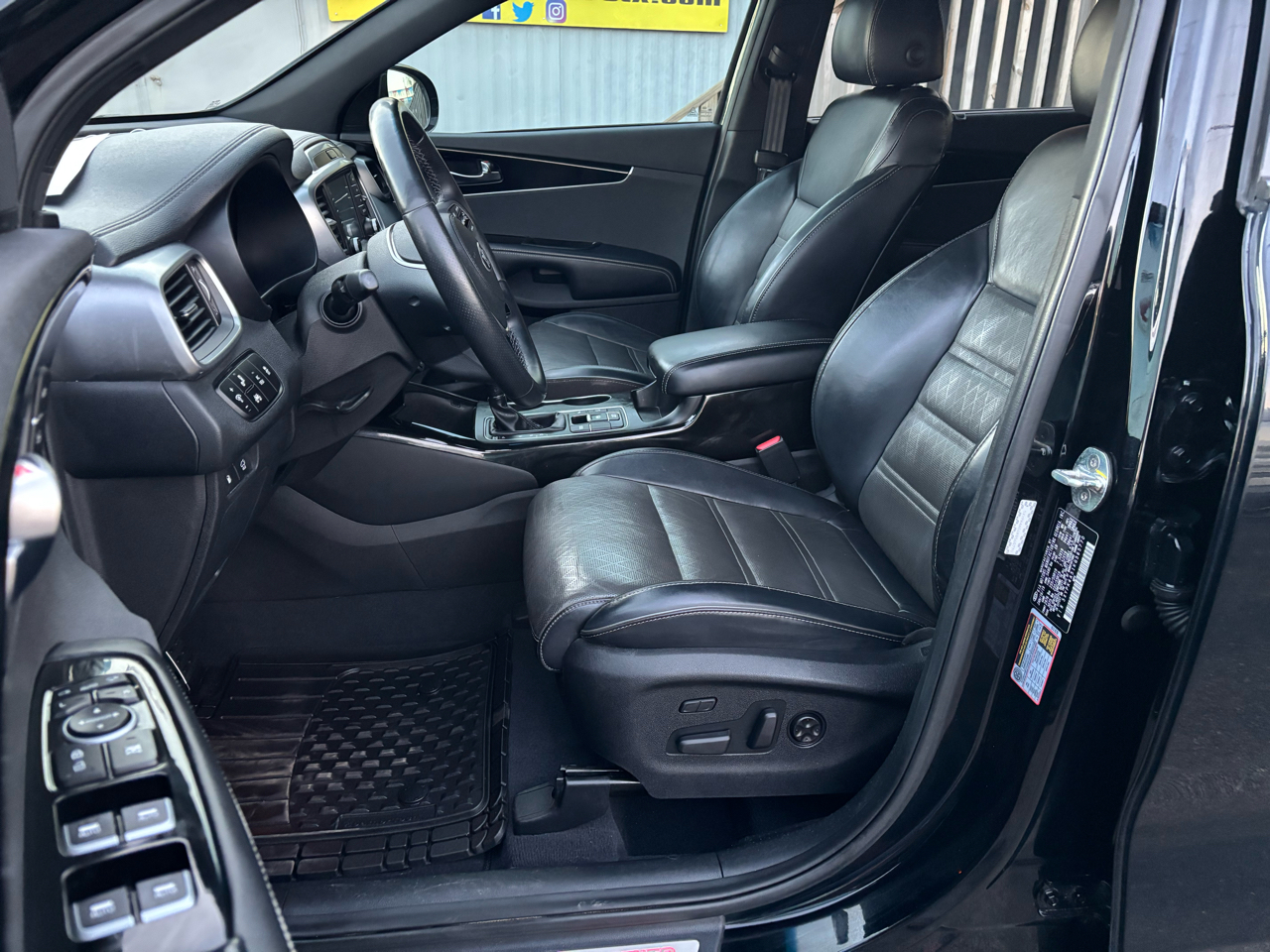 Kia Sorento SX Limited V6 FWD 2019