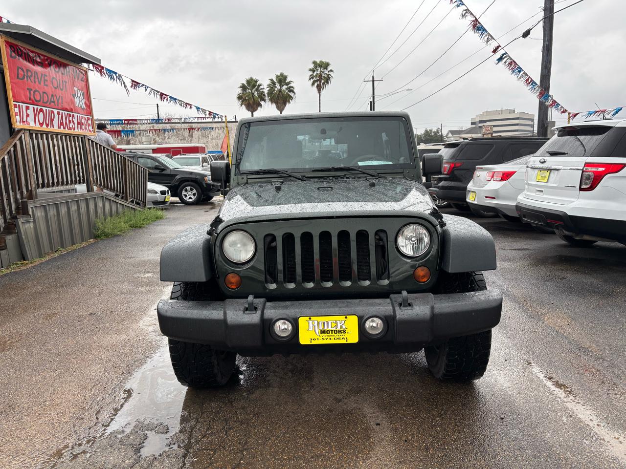 Jeep Wrangler Unlimited 4WD 4dr Sport 2010