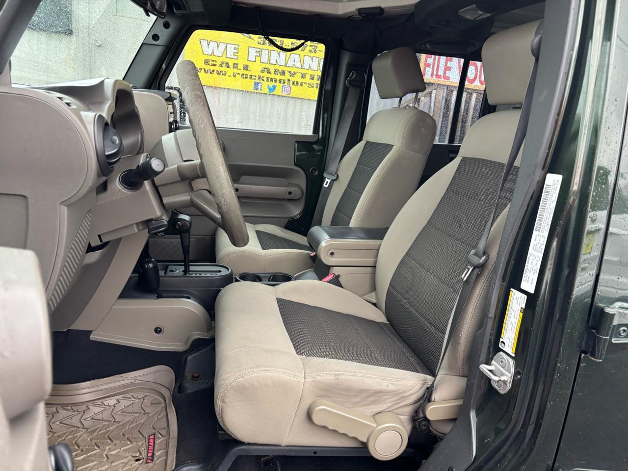 Jeep Wrangler Unlimited 4WD 4dr Sport 2010