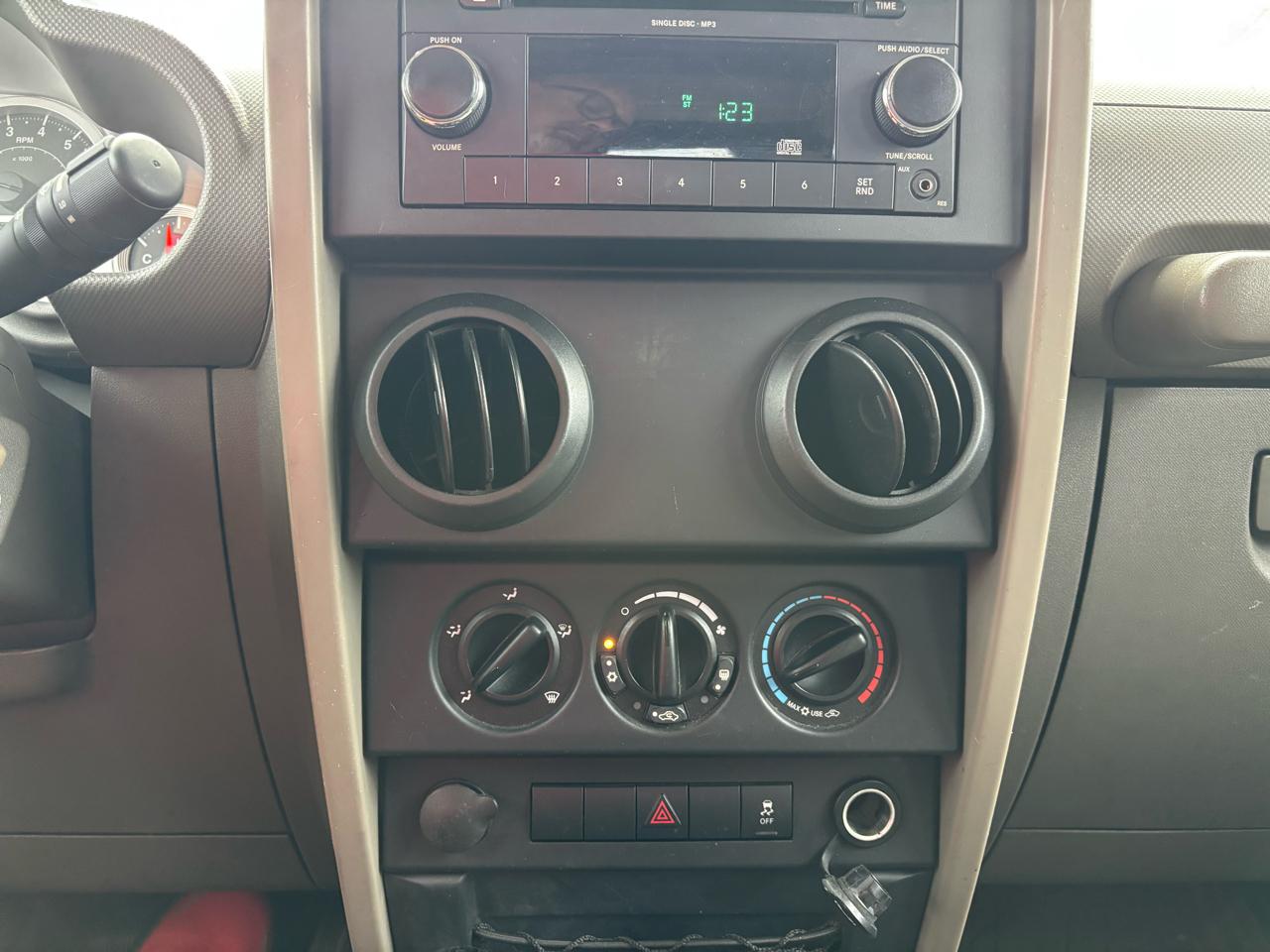 Jeep Wrangler Unlimited 4WD 4dr Sport 2010