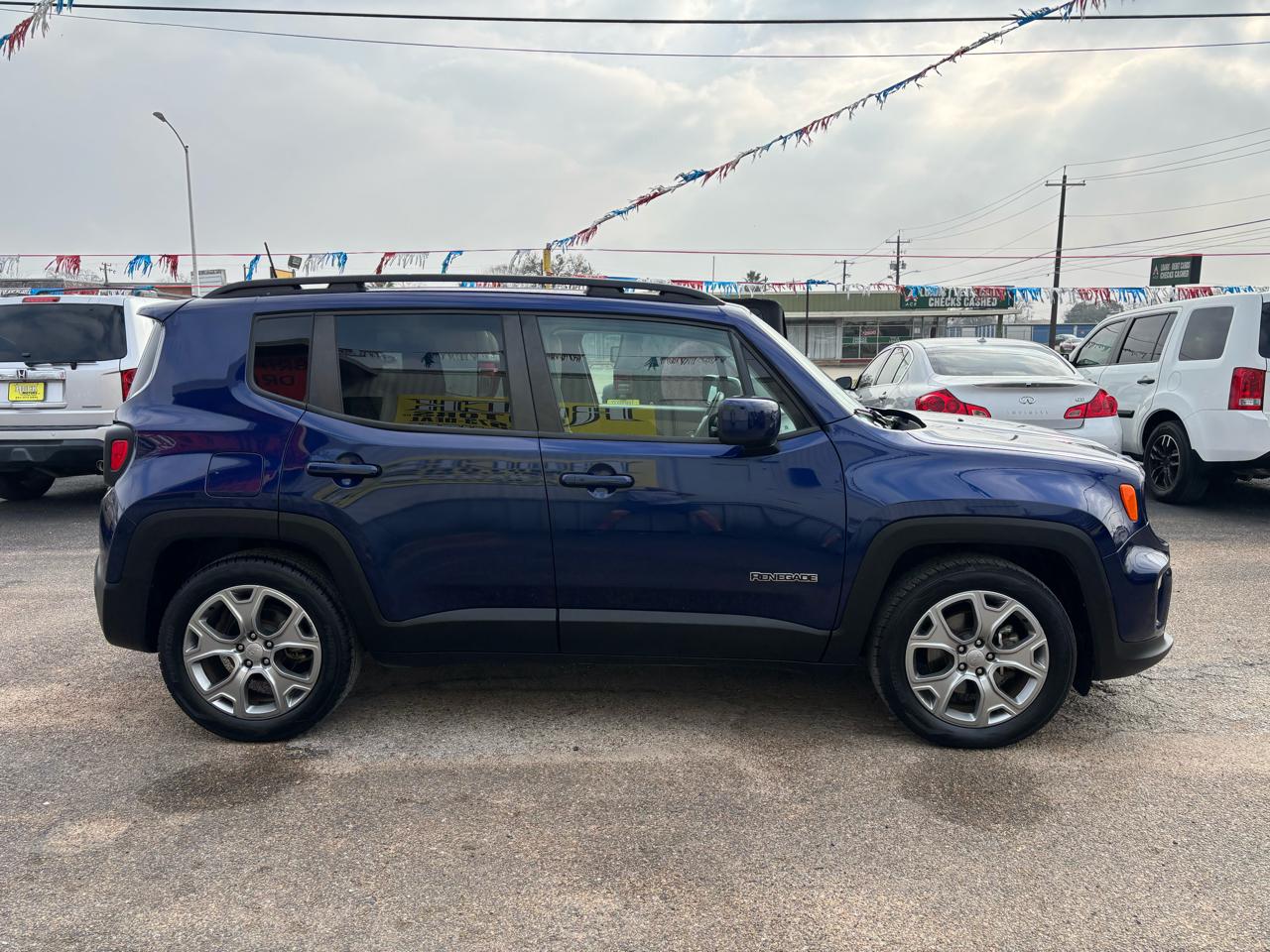Jeep Renegade Latitude FWD 2019