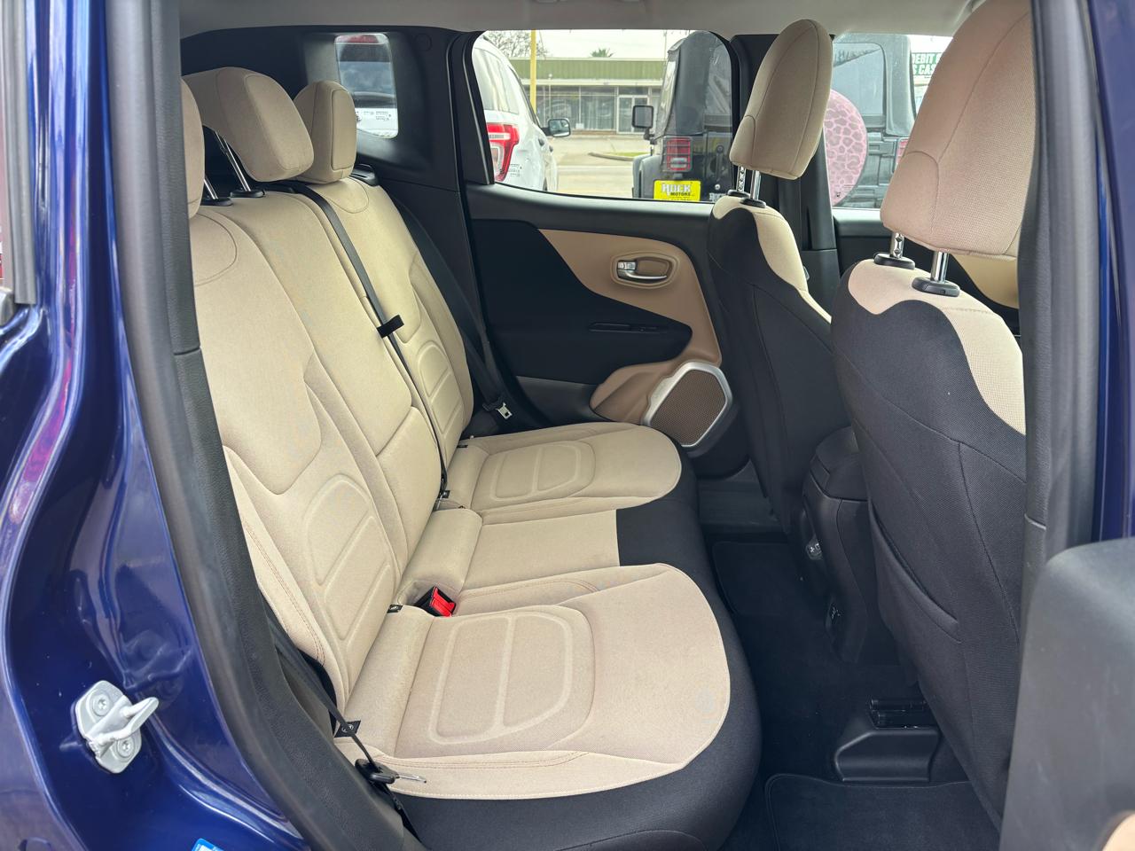 Jeep Renegade Latitude FWD 2019