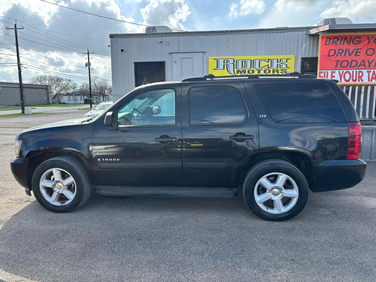 Chevrolet Tahoe 2WD 4dr 1500 LTZ 2007