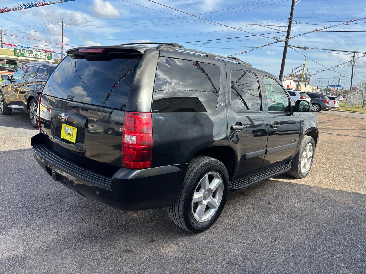 Chevrolet Tahoe 2WD 4dr 1500 LTZ 2007