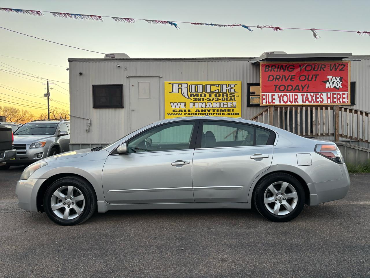 Nissan Altima 4dr Sdn I4 CVT 2.5 SL 2009