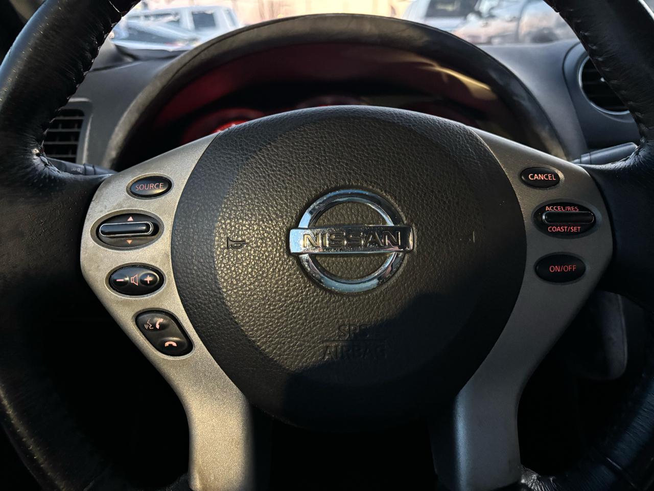 Nissan Altima 4dr Sdn I4 CVT 2.5 SL 2009