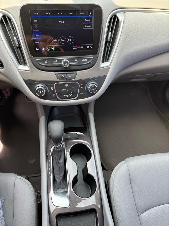 Chevrolet Malibu 4dr Sdn LS w/1FL 2022