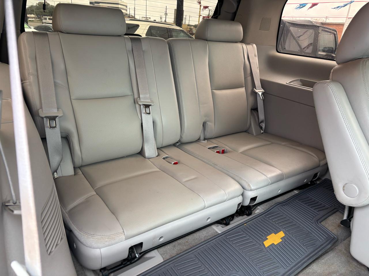 Chevrolet Tahoe 2WD 4dr 1500 LTZ 2011