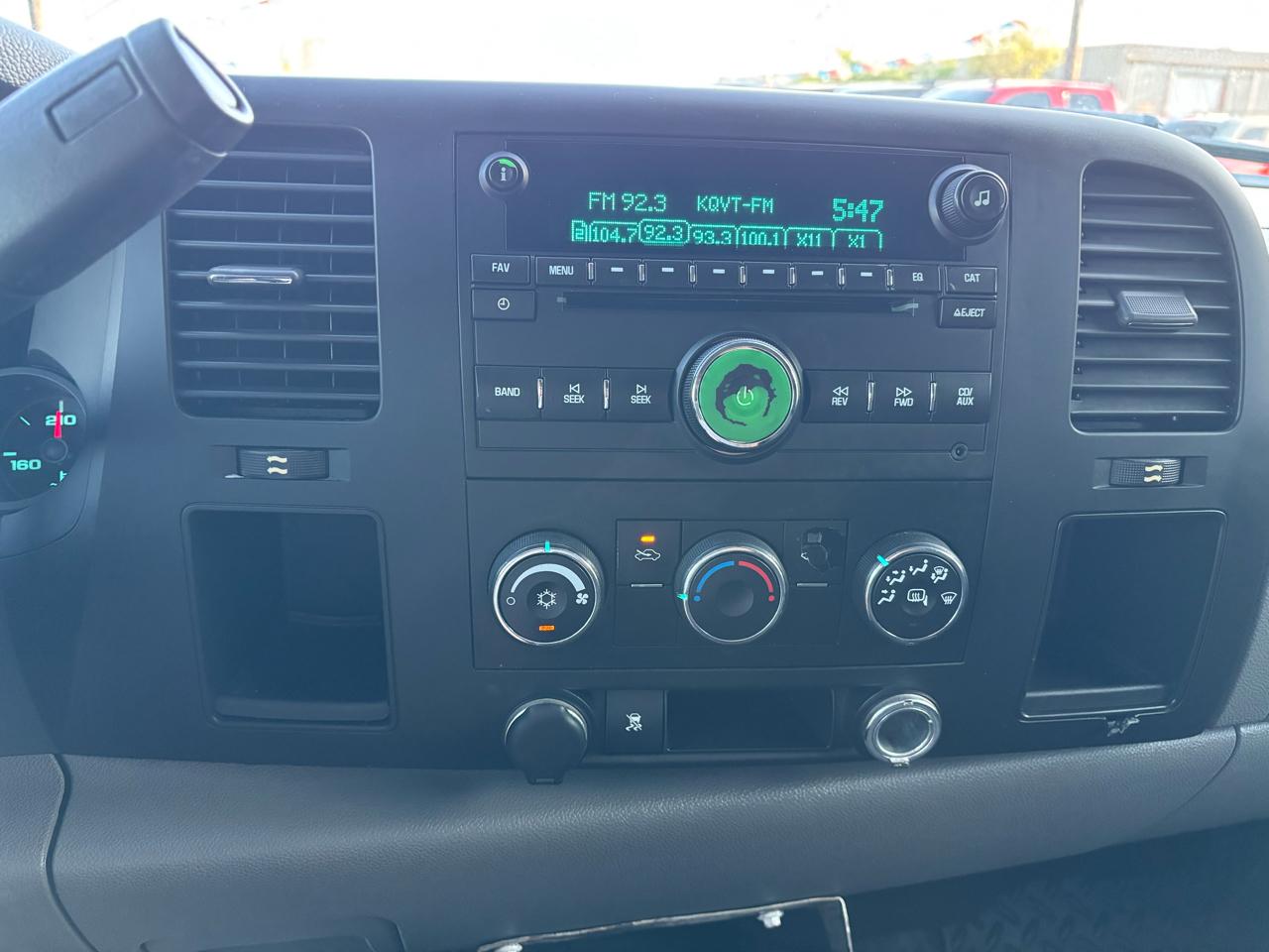 Chevrolet Silverado 1500 2WD Ext Cab 143.5" LS 2011