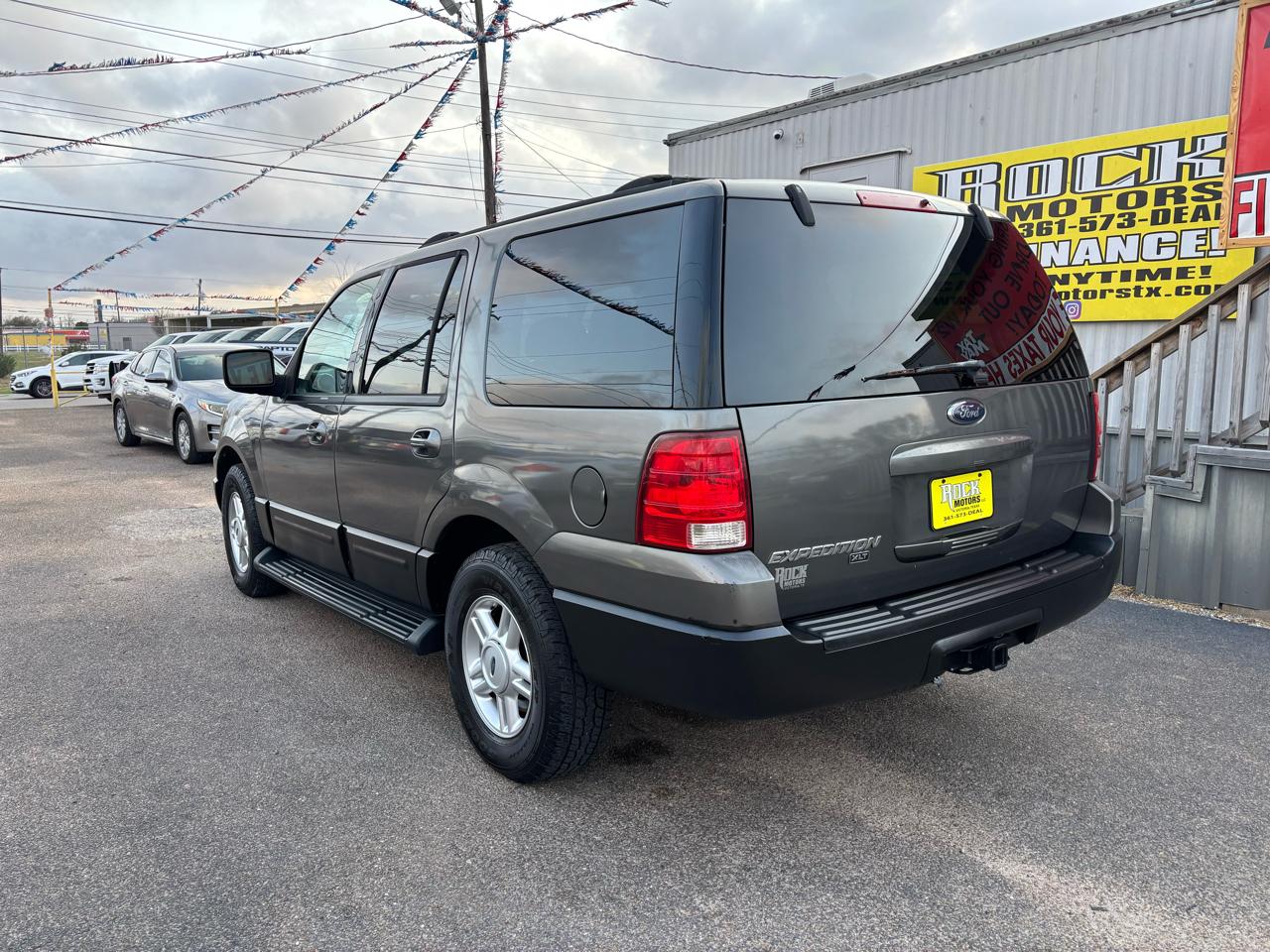 Ford Expedition 5.4L Special Service 4WD 2004