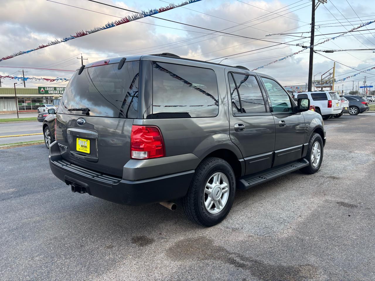 Ford Expedition 5.4L Special Service 4WD 2004