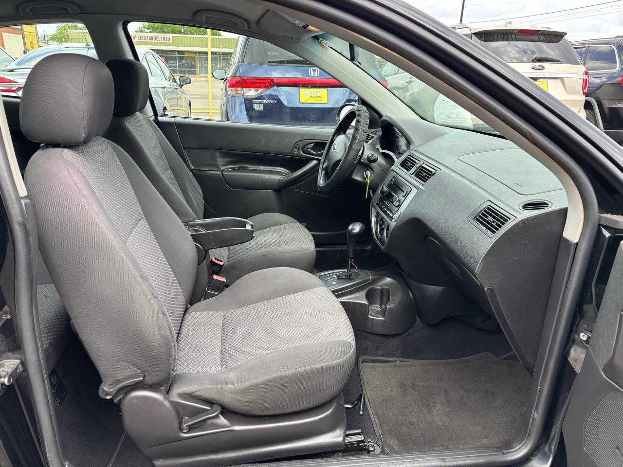 Ford Focus 3dr Cpe SE 2007