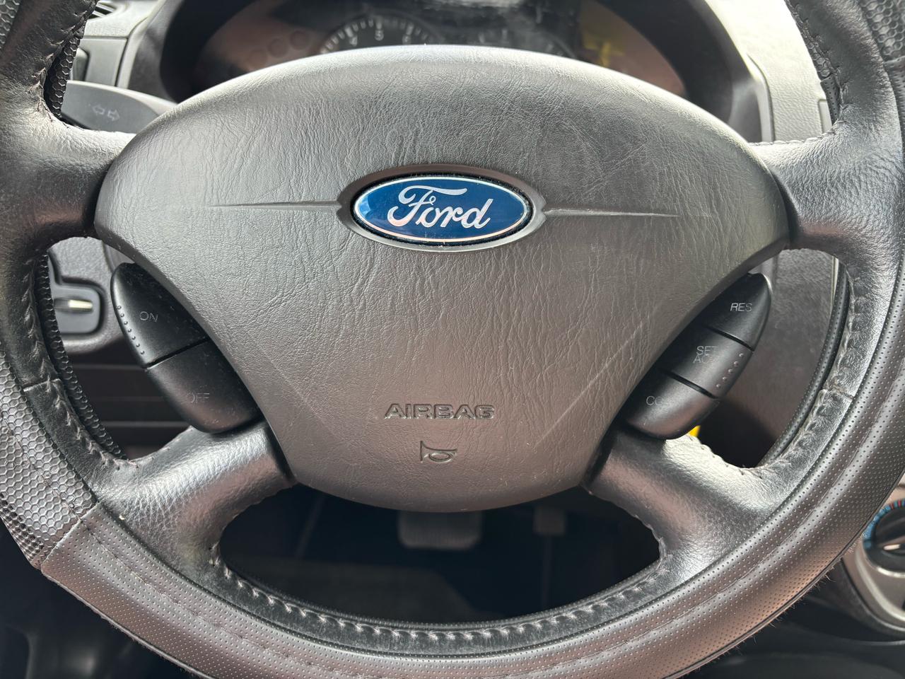 Ford Focus 3dr Cpe SE 2007