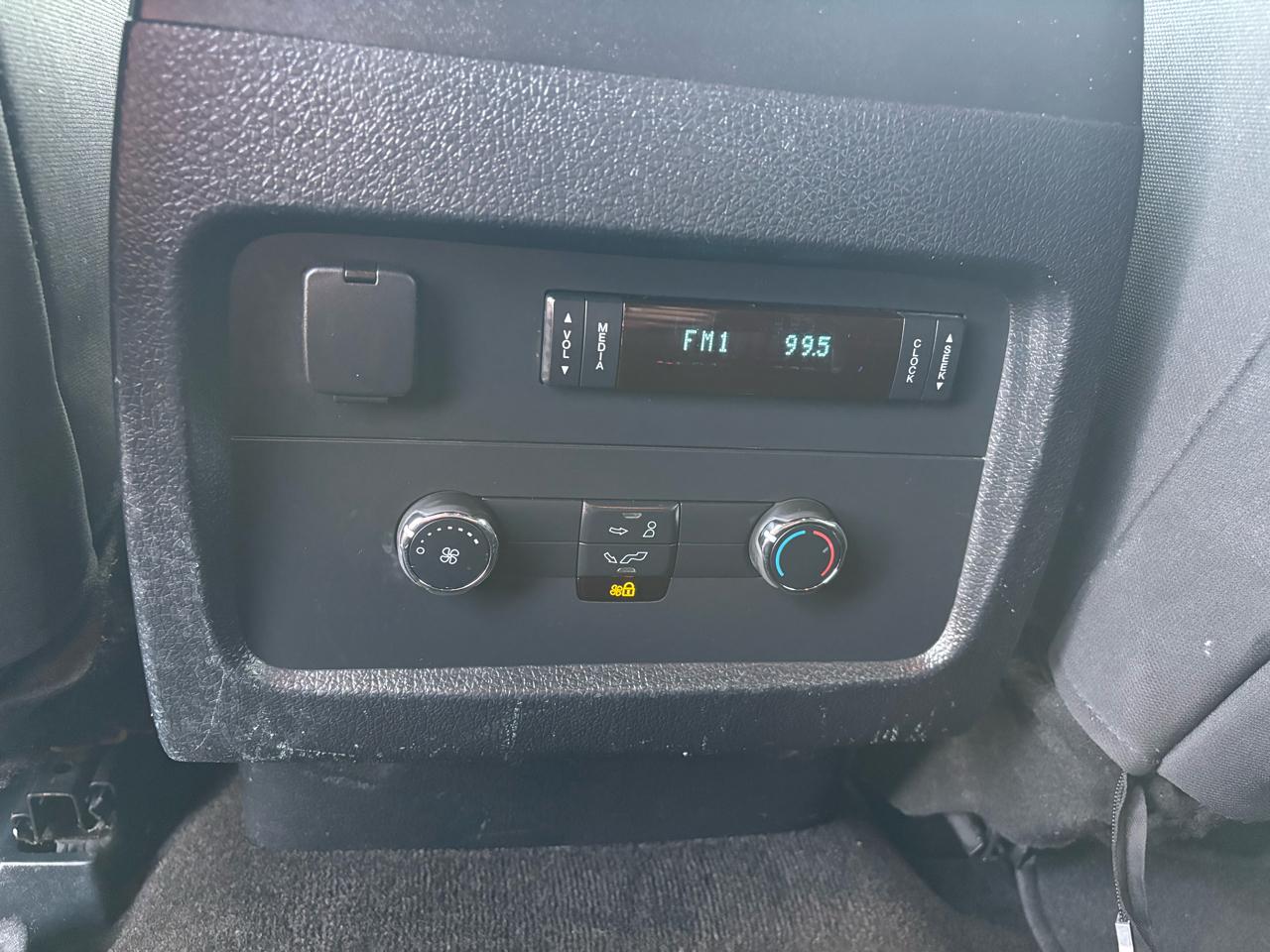 Ford Expedition EL 2WD 4dr XLT 2016