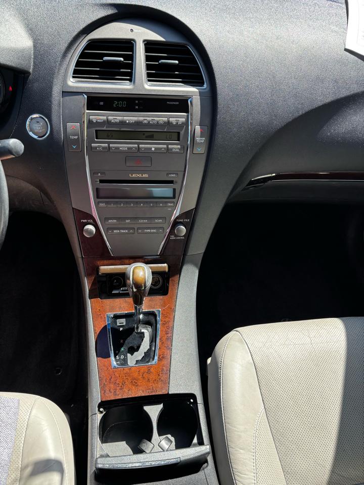 Lexus ES 350 4dr Sdn 2012