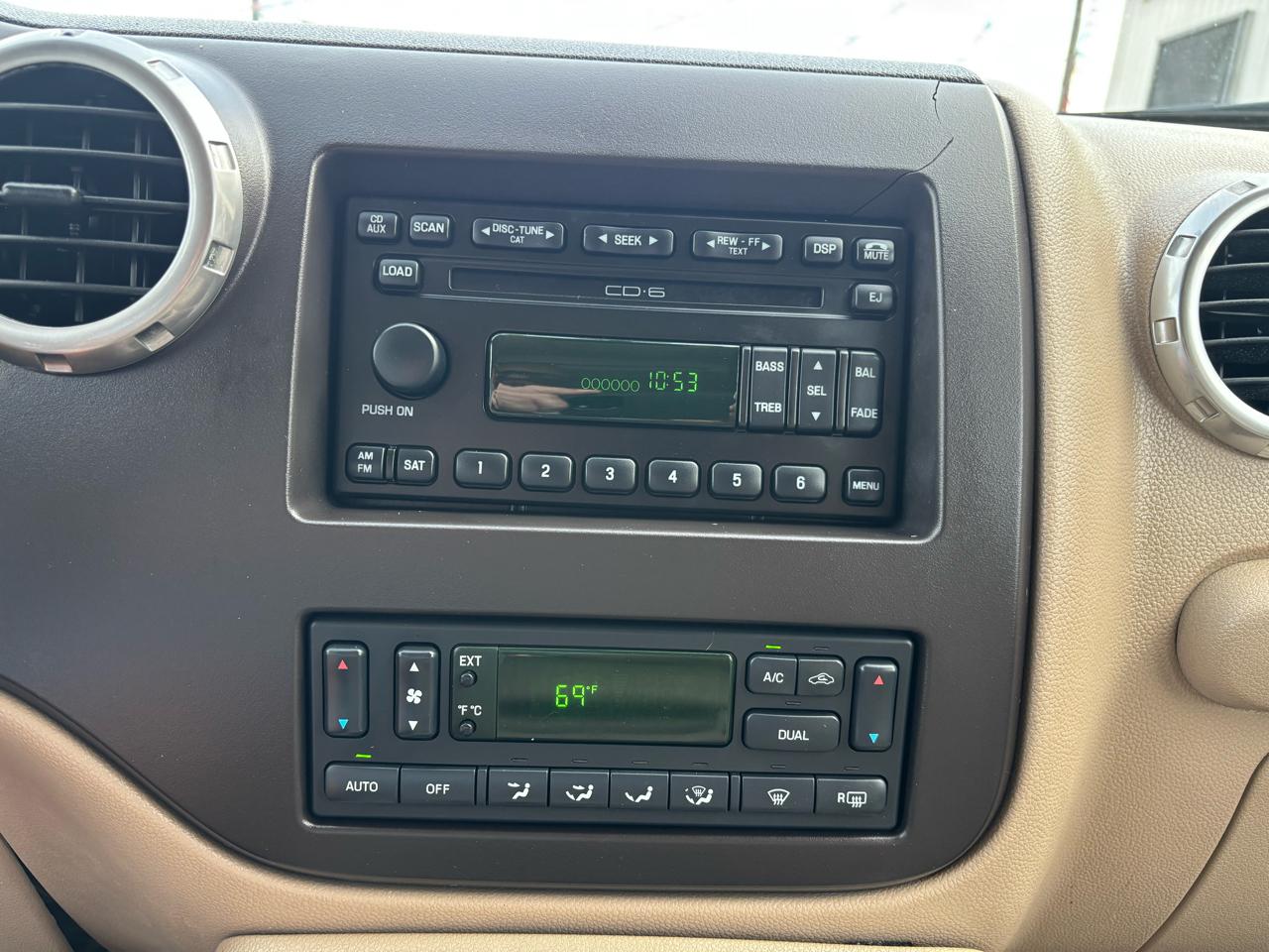 Ford Expedition 5.4L Eddie Bauer 2004