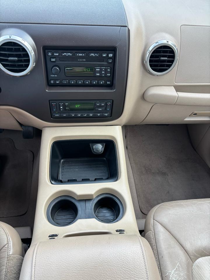 Ford Expedition 5.4L Eddie Bauer 2004