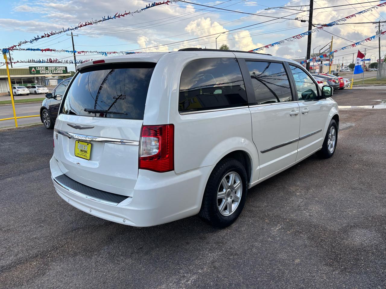 Chrysler Town & Country 4dr Wgn Touring 2014