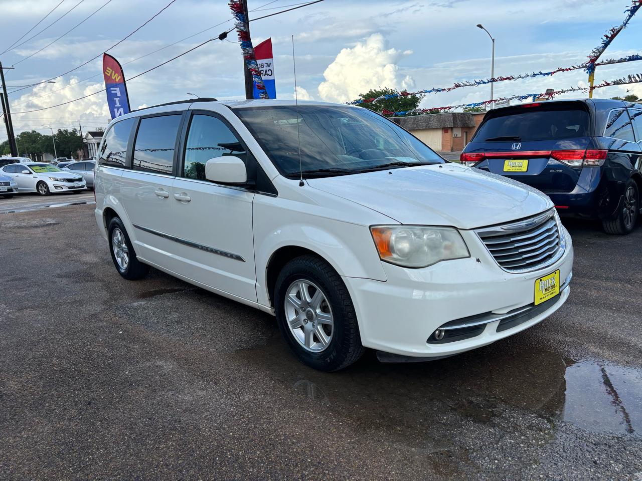 Chrysler Town & Country 4dr Wgn Touring 2014